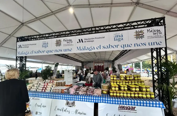 Doce empresas adheridas a Sabor a Málaga participan en la Feria Agraria de la Axarquía